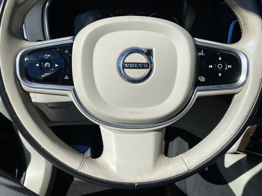 Used Volvo XC90 T6 AWD 7-Passenger Momentum 2017 | Lava Motors 2 Inc. Canton, Connecticut Used Volvo XC90 T6 AWD 7-Passenger Momentum 2017 | Lava Motors 2 Inc. Canton, Connecticut