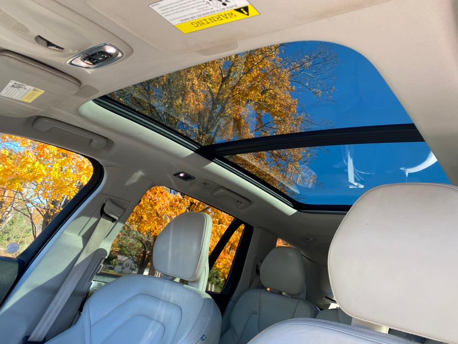 Used Volvo XC90 T6 AWD 7-Passenger Momentum 2017 | Lava Motors 2 Inc. Canton, Connecticut Used Volvo XC90 T6 AWD 7-Passenger Momentum 2017 | Lava Motors 2 Inc. Canton, Connecticut