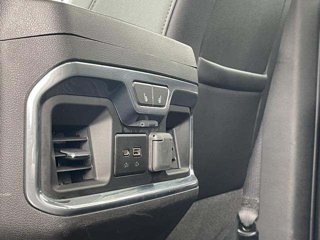 Used GMC Sierra 1500 SLT 2019 | Blasius Federal Road. Brookfield, Connecticut Used GMC Sierra 1500 SLT 2019 | Blasius Federal Road. Brookfield, Connecticut