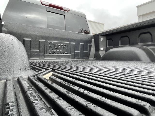 Used GMC Sierra 1500 SLT 2019 | Blasius Federal Road. Brookfield, Connecticut Used GMC Sierra 1500 SLT 2019 | Blasius Federal Road. Brookfield, Connecticut