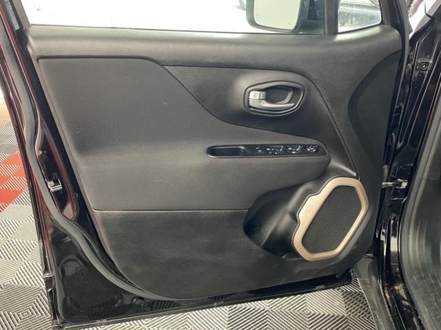 Used Jeep Renegade Latitude 2015 | Queens Auto Mall. Richmond Hill, New York Used Jeep Renegade Latitude 2015 | Queens Auto Mall. Richmond Hill, New York