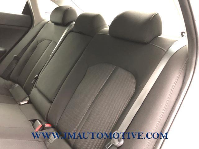 2018 Kia Optima LX Auto, available for sale in Naugatuck, Connecticut | J&M Automotive Sls&Svc LLC. Naugatuck, Connecticut 2018 Kia Optima LX Auto, available for sale in Naugatuck, Connecticut | J&M Automotive Sls&Svc LLC. Naugatuck, Connecticut