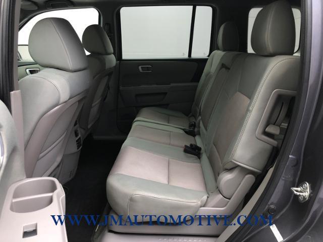 2015 Honda Pilot 4WD 4dr SE, available for sale in Naugatuck, Connecticut | J&M Automotive Sls&Svc LLC. Naugatuck, Connecticut 2015 Honda Pilot 4WD 4dr SE, available for sale in Naugatuck, Connecticut | J&M Automotive Sls&Svc LLC. Naugatuck, Connecticut