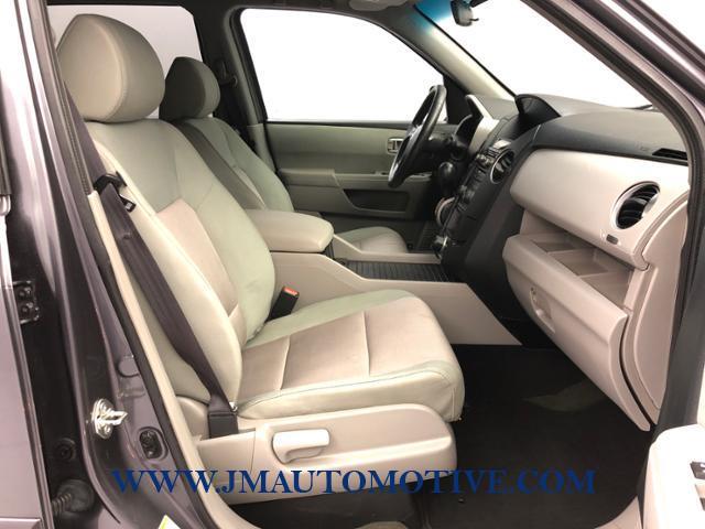 2015 Honda Pilot 4WD 4dr SE, available for sale in Naugatuck, Connecticut | J&M Automotive Sls&Svc LLC. Naugatuck, Connecticut 2015 Honda Pilot 4WD 4dr SE, available for sale in Naugatuck, Connecticut | J&M Automotive Sls&Svc LLC. Naugatuck, Connecticut