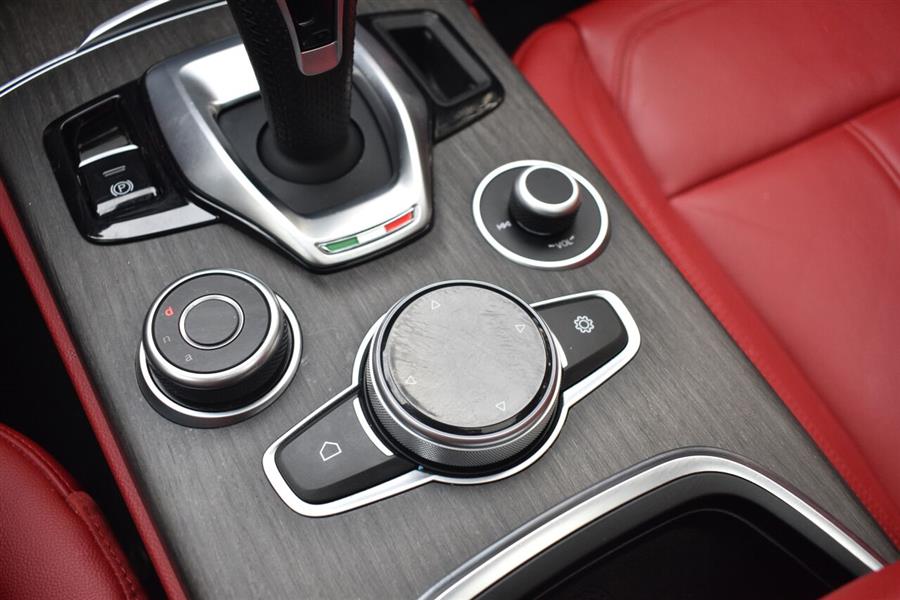 Used Alfa Romeo Stelvio Ti AWD 4dr Crossover 2020 | Camy Cars. Great Neck, New York Used Alfa Romeo Stelvio Ti AWD 4dr Crossover 2020 | Camy Cars. Great Neck, New York