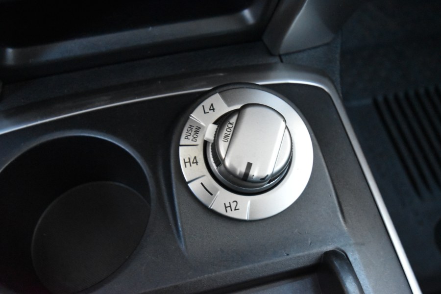 Used Toyota 4Runner SR5 Premium 4WD 2017 | Highline Car Connection. Waterbury, Connecticut Used Toyota 4Runner SR5 Premium 4WD 2017 | Highline Car Connection. Waterbury, Connecticut