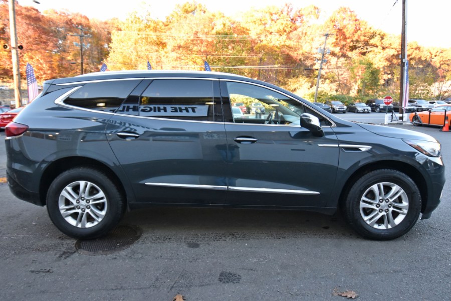 Used Buick Enclave 4dr Essence 2020 | Highline Car Connection. Waterbury, Connecticut Used Buick Enclave 4dr Essence 2020 | Highline Car Connection. Waterbury, Connecticut