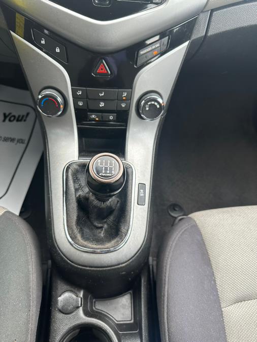 Used Chevrolet Cruze 4dr Sdn LS 2012 | Chris's Auto Clinic. Plainville, Connecticut Used Chevrolet Cruze 4dr Sdn LS 2012 | Chris's Auto Clinic. Plainville, Connecticut