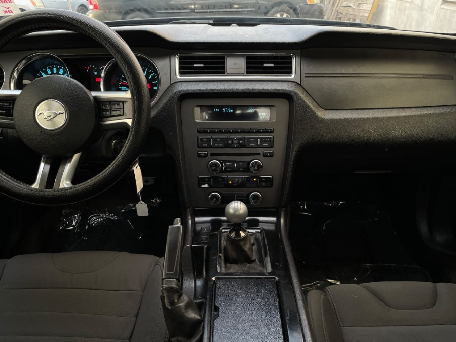 Used Ford Mustang 2dr Cpe V6 Manual 2014 | Green Light Auto. Corona, California Used Ford Mustang 2dr Cpe V6 Manual 2014 | Green Light Auto. Corona, California