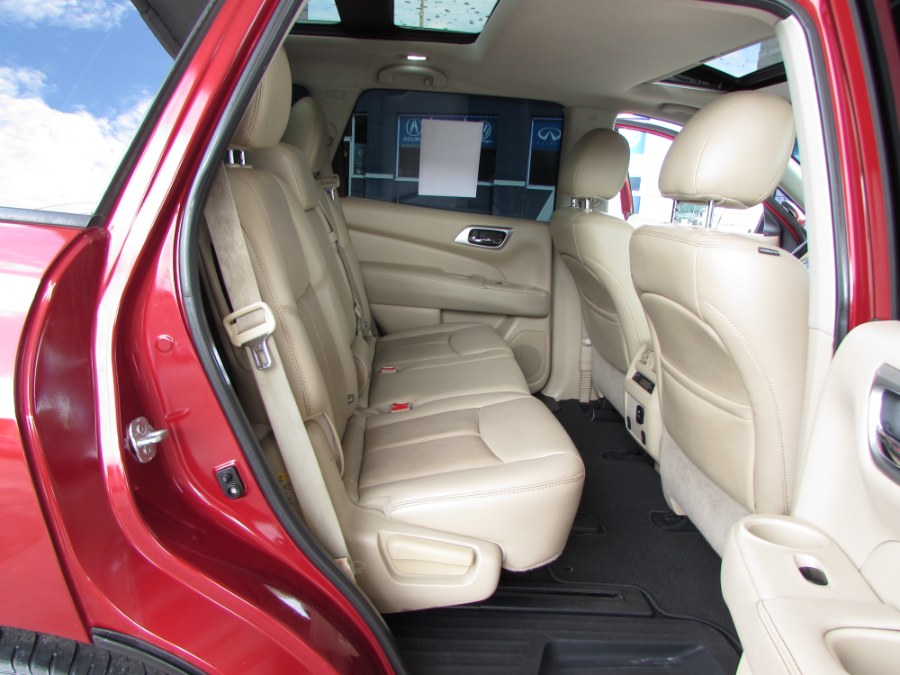 Used Nissan Pathfinder 2WD 4dr Platinum 2016 | VIP Auto Enterprise, Inc. Orlando, Florida Used Nissan Pathfinder 2WD 4dr Platinum 2016 | VIP Auto Enterprise, Inc. Orlando, Florida