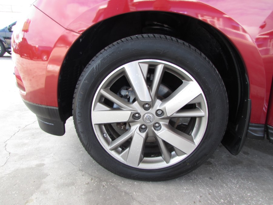 Used Nissan Pathfinder 2WD 4dr Platinum 2016 | VIP Auto Enterprise, Inc. Orlando, Florida Used Nissan Pathfinder 2WD 4dr Platinum 2016 | VIP Auto Enterprise, Inc. Orlando, Florida