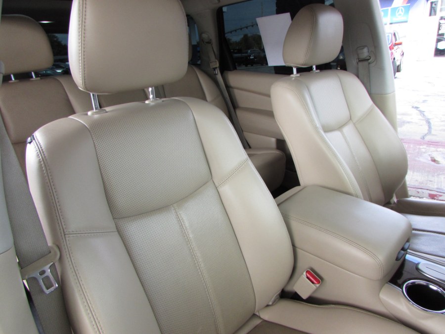 Used Nissan Pathfinder 2WD 4dr Platinum 2016 | VIP Auto Enterprise, Inc. Orlando, Florida Used Nissan Pathfinder 2WD 4dr Platinum 2016 | VIP Auto Enterprise, Inc. Orlando, Florida