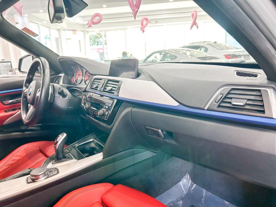 Used BMW 3 Series 340i Sedan 2018 | Luxury Motor Club. Franklin Square, New York Used BMW 3 Series 340i Sedan 2018 | Luxury Motor Club. Franklin Square, New York