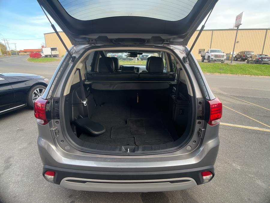 Used Mitsubishi Outlander SE 2020 | Prestige Auto Cars LLC. New Britain, Connecticut Used Mitsubishi Outlander SE 2020 | Prestige Auto Cars LLC. New Britain, Connecticut