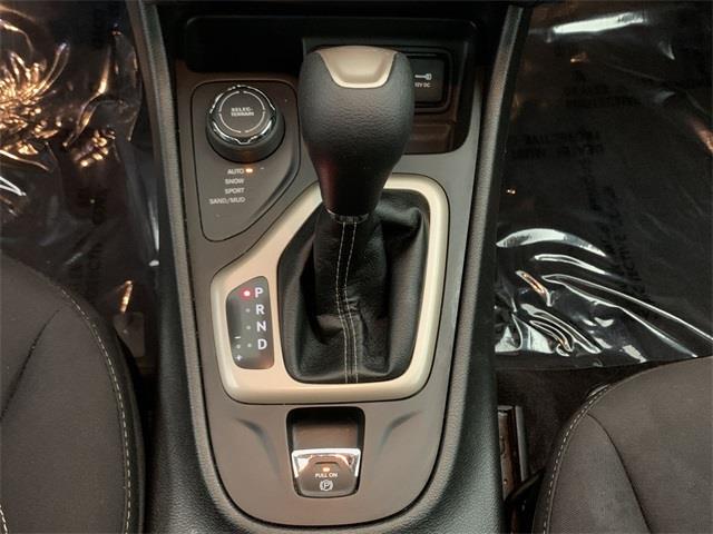 Used Jeep Cherokee Latitude 2017 | Eastchester Motor Cars. Bronx, New York Used Jeep Cherokee Latitude 2017 | Eastchester Motor Cars. Bronx, New York