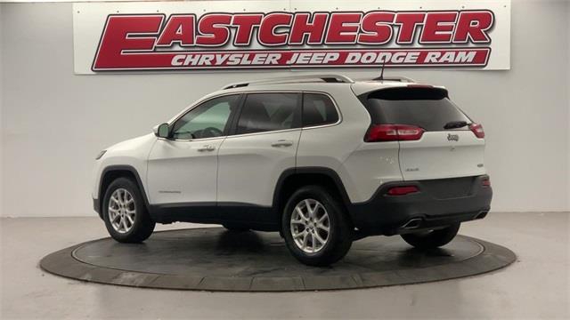 Used Jeep Cherokee Latitude 2017 | Eastchester Motor Cars. Bronx, New York Used Jeep Cherokee Latitude 2017 | Eastchester Motor Cars. Bronx, New York