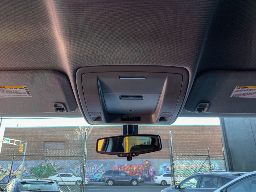 2017 Chevrolet Silverado 1500 4WD Crew Cab 153.0" LT w/1LT, available for sale in Newark, New Jersey | RT Auto Center LLC. Newark, New Jersey 2017 Chevrolet Silverado 1500 4WD Crew Cab 153.0" LT w/1LT, available for sale in Newark, New Jersey | RT Auto Center LLC. Newark, New Jersey