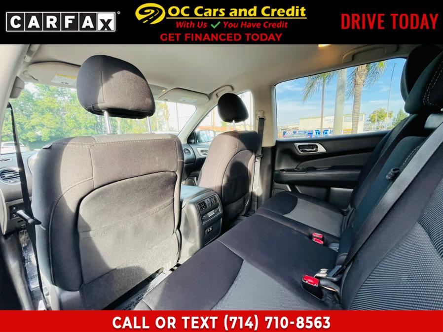 Used Nissan Pathfinder FWD SV 2019 | OC Cars and Credit. Garden Grove, California