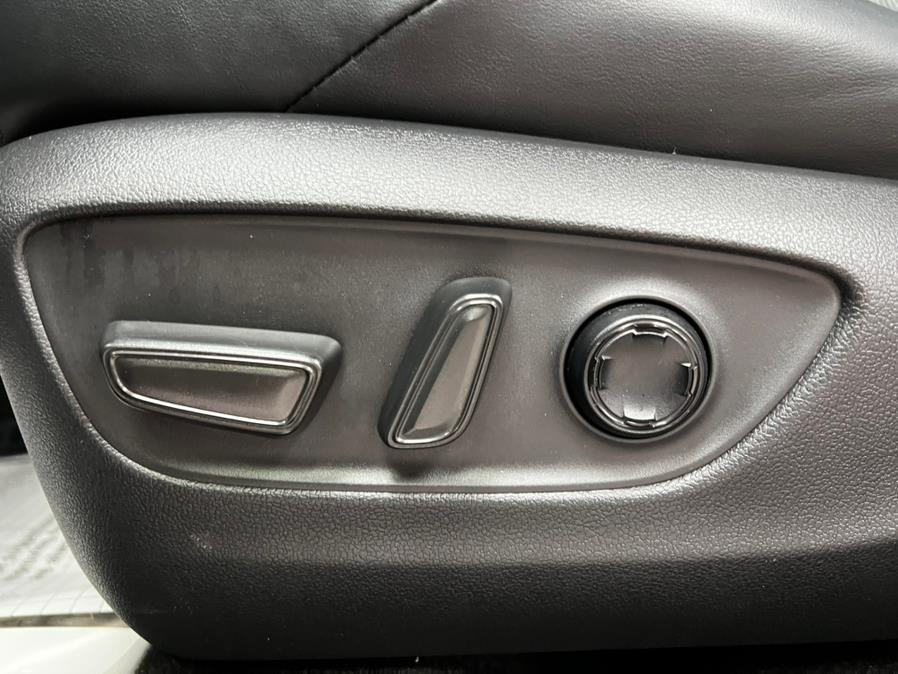 2021 Toyota Venza XLE AWD (Natl), available for sale in Massapequa Park, New York | Power Motors East. Massapequa Park, New York 2021 Toyota Venza XLE AWD (Natl), available for sale in Massapequa Park, New York | Power Motors East. Massapequa Park, New York