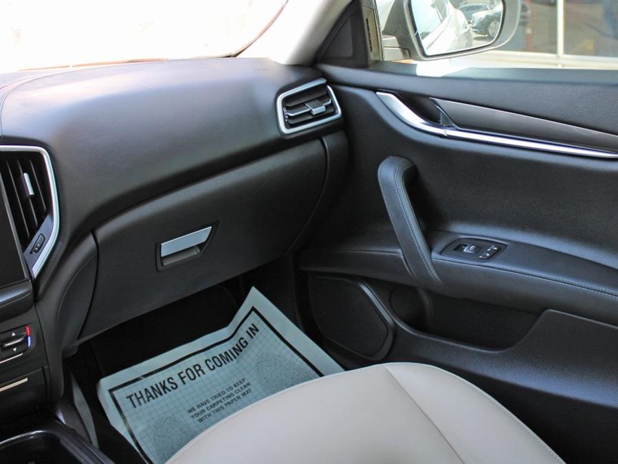 Used Maserati Ghibli S Q4 2020 | Auto Expo Ent Inc.. Great Neck, New York Used Maserati Ghibli S Q4 2020 | Auto Expo Ent Inc.. Great Neck, New York