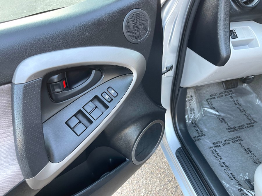 2007 Toyota RAV4 2WD 4dr 4-cyl, available for sale in Lake Forest, California | Pacific Green Line. Lake Forest, California 2007 Toyota RAV4 2WD 4dr 4-cyl, available for sale in Lake Forest, California | Pacific Green Line. Lake Forest, California