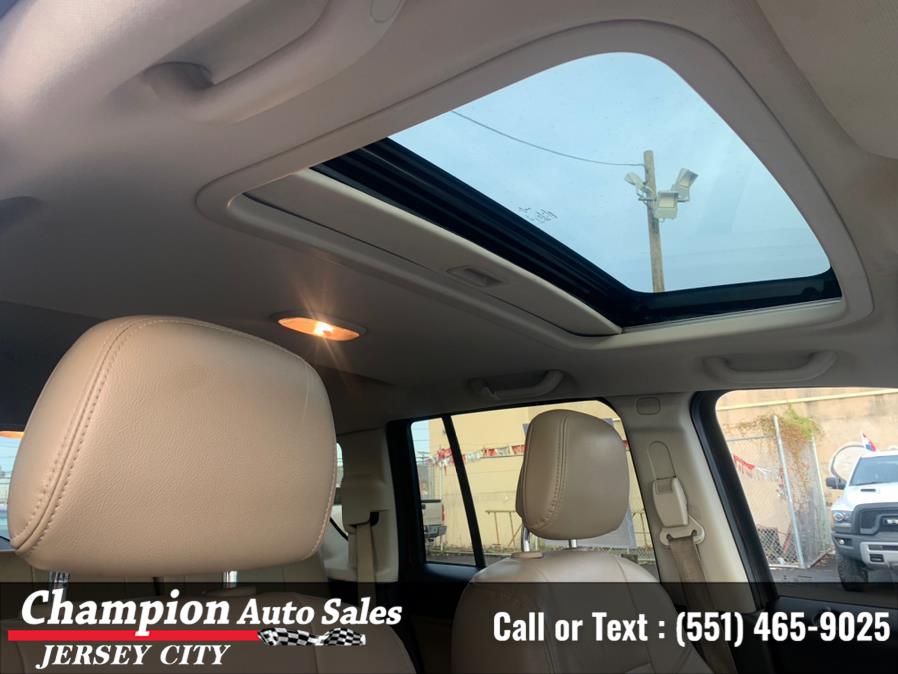2016 Jeep Compass 4WD 4dr High Altitude Edition, available for sale in Jersey City, New Jersey | Champion Auto Sales of JC. Jersey City, New Jersey 2016 Jeep Compass 4WD 4dr High Altitude Edition, available for sale in Jersey City, New Jersey | Champion Auto Sales of JC. Jersey City, New Jersey