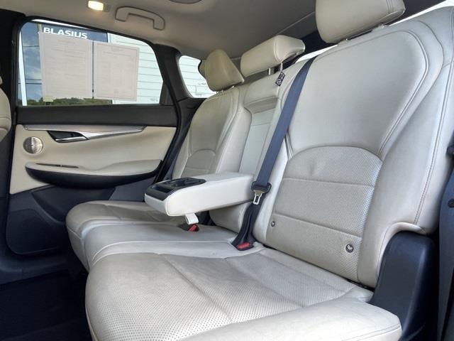 Used Infiniti Qx50 ESSENTIAL 2019 | Blasius Federal Road. Brookfield, Connecticut Used Infiniti Qx50 ESSENTIAL 2019 | Blasius Federal Road. Brookfield, Connecticut