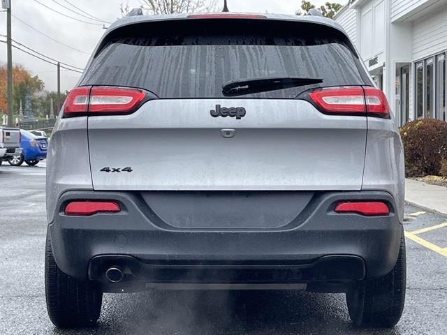 Used Jeep Cherokee Latitude 2016 | Blasius Federal Road. Brookfield, Connecticut Used Jeep Cherokee Latitude 2016 | Blasius Federal Road. Brookfield, Connecticut