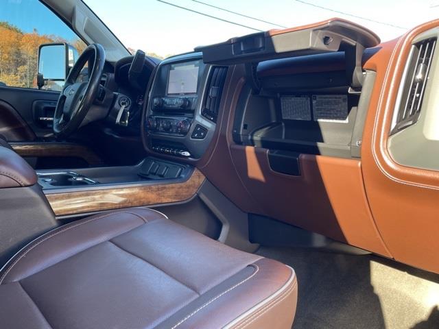 Used Chevrolet Silverado 3500hd High Country 2017 | Blasius Federal Road. Brookfield, Connecticut Used Chevrolet Silverado 3500hd High Country 2017 | Blasius Federal Road. Brookfield, Connecticut