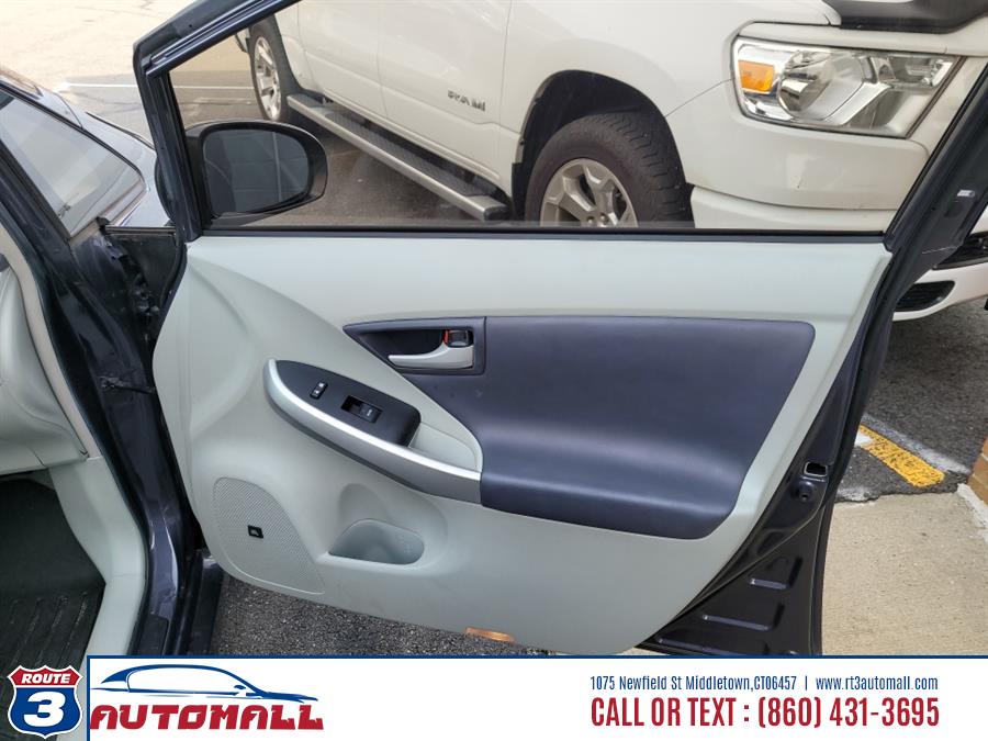 2010 Toyota Prius 5dr HB IV (Natl), available for sale in Middletown, Connecticut | RT 3 AUTO MALL LLC. Middletown, Connecticut 2010 Toyota Prius 5dr HB IV (Natl), available for sale in Middletown, Connecticut | RT 3 AUTO MALL LLC. Middletown, Connecticut