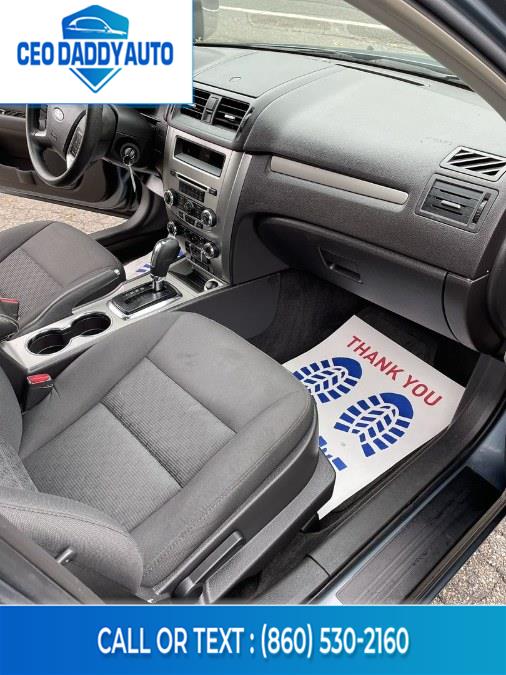 2011 Ford Fusion 4dr Sdn SE FWD, available for sale in Online only, Connecticut | CEO DADDY AUTO. Online only, Connecticut 2011 Ford Fusion 4dr Sdn SE FWD, available for sale in Online only, Connecticut | CEO DADDY AUTO. Online only, Connecticut