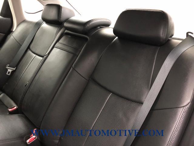 2015 Infiniti Q70 4dr Sdn V6 AWD, available for sale in Naugatuck, Connecticut | J&M Automotive Sls&Svc LLC. Naugatuck, Connecticut 2015 Infiniti Q70 4dr Sdn V6 AWD, available for sale in Naugatuck, Connecticut | J&M Automotive Sls&Svc LLC. Naugatuck, Connecticut