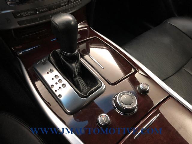 2015 Infiniti Q70 4dr Sdn V6 AWD, available for sale in Naugatuck, Connecticut | J&M Automotive Sls&Svc LLC. Naugatuck, Connecticut 2015 Infiniti Q70 4dr Sdn V6 AWD, available for sale in Naugatuck, Connecticut | J&M Automotive Sls&Svc LLC. Naugatuck, Connecticut