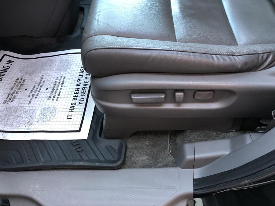 2017 Honda Odyssey EX-L Auto, available for sale in Waterbury, Connecticut | National Auto Brokers, Inc.. Waterbury, Connecticut 2017 Honda Odyssey EX-L Auto, available for sale in Waterbury, Connecticut | National Auto Brokers, Inc.. Waterbury, Connecticut