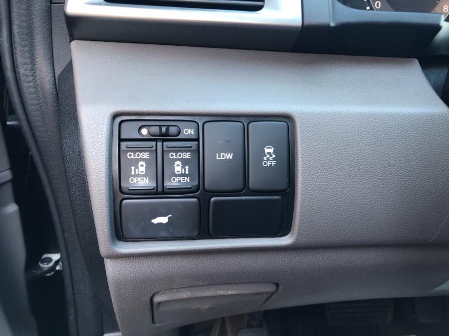 2017 Honda Odyssey EX-L Auto, available for sale in Waterbury, Connecticut | National Auto Brokers, Inc.. Waterbury, Connecticut 2017 Honda Odyssey EX-L Auto, available for sale in Waterbury, Connecticut | National Auto Brokers, Inc.. Waterbury, Connecticut
