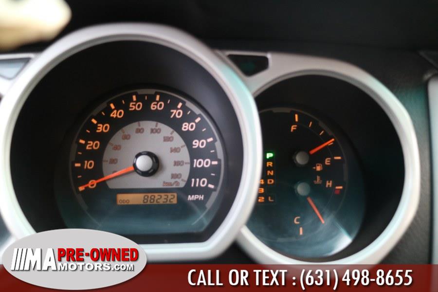 2004 Toyota 4Runner 4dr SR5 V8 Auto 4WD, available for sale in Huntington Station, New York | M & A Motors. Huntington Station, New York 2004 Toyota 4Runner 4dr SR5 V8 Auto 4WD, available for sale in Huntington Station, New York | M & A Motors. Huntington Station, New York