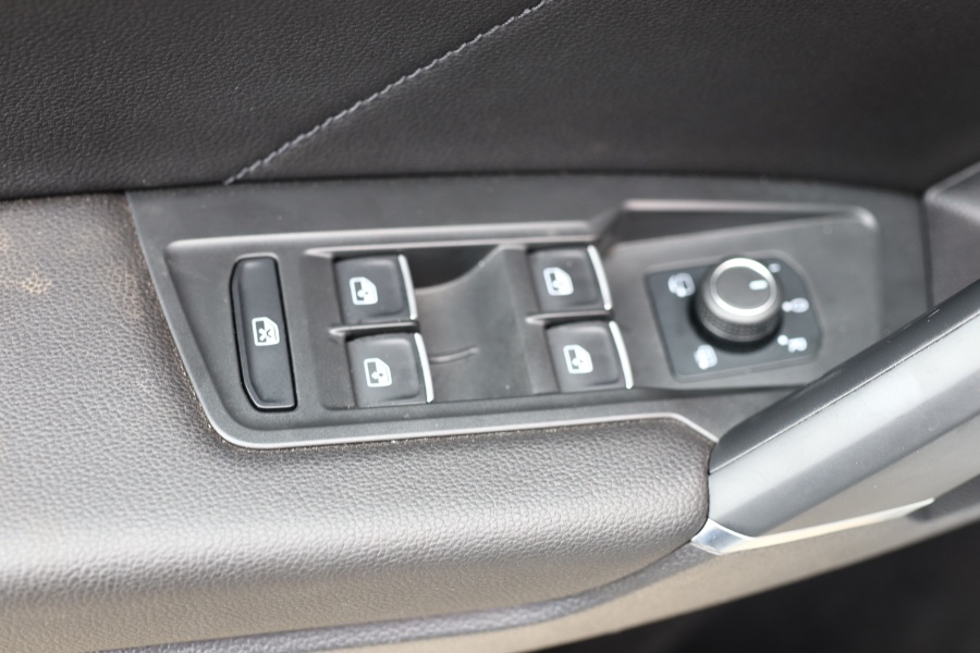 Used Volkswagen Tiguan 2.0T SEL Premium 4MOTION 2018 | Hillside Auto Mall Inc.. Jamaica, New York Used Volkswagen Tiguan 2.0T SEL Premium 4MOTION 2018 | Hillside Auto Mall Inc.. Jamaica, New York