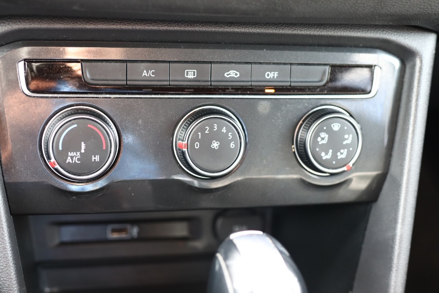 2019 Volkswagen Tiguan 2.0T S 4MOTION, available for sale in Jamaica, New York | Hillside Auto Mall Inc.. Jamaica, New York 2019 Volkswagen Tiguan 2.0T S 4MOTION, available for sale in Jamaica, New York | Hillside Auto Mall Inc.. Jamaica, New York