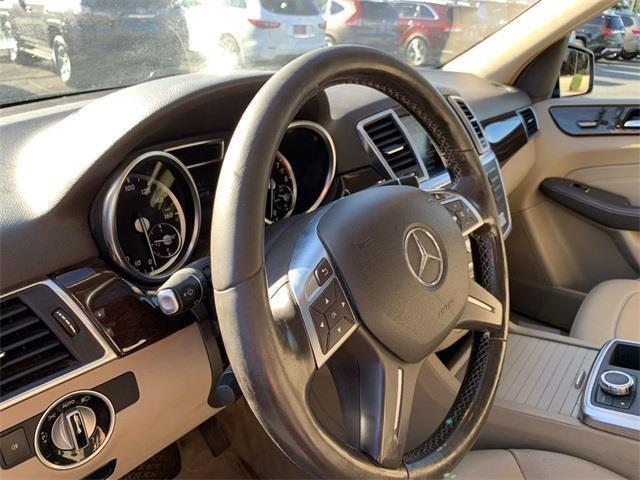 2014 Mercedes-benz M-class ML 350, available for sale in Stratford, Connecticut | Wiz Leasing Inc. Stratford, Connecticut 2014 Mercedes-benz M-class ML 350, available for sale in Stratford, Connecticut | Wiz Leasing Inc. Stratford, Connecticut