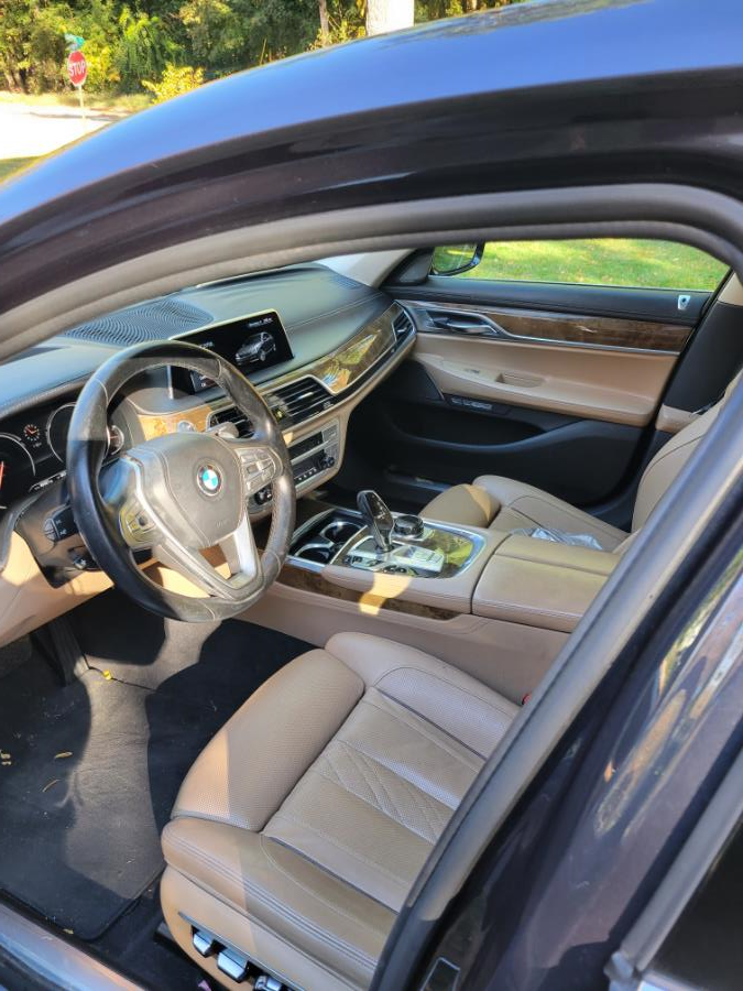 Used BMW 7 Series 4dr Sdn 750i xDrive AWD 2016 | Center Motorsports LLC. Shelton, Connecticut Used BMW 7 Series 4dr Sdn 750i xDrive AWD 2016 | Center Motorsports LLC. Shelton, Connecticut