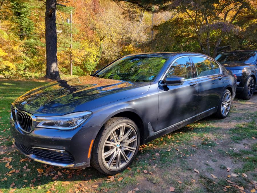 Used BMW 7 Series 4dr Sdn 750i xDrive AWD 2016 | Center Motorsports LLC. Shelton, Connecticut