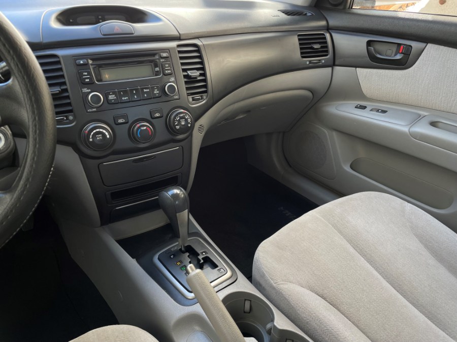 2007 Kia Optima 4dr Sdn I4 Auto LX, available for sale in Corona, California | Green Light Auto. Corona, California 2007 Kia Optima 4dr Sdn I4 Auto LX, available for sale in Corona, California | Green Light Auto. Corona, California