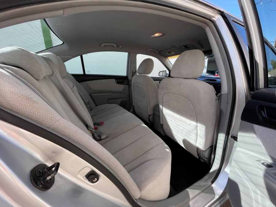 2007 Kia Optima 4dr Sdn I4 Auto LX, available for sale in Corona, California | Green Light Auto. Corona, California 2007 Kia Optima 4dr Sdn I4 Auto LX, available for sale in Corona, California | Green Light Auto. Corona, California