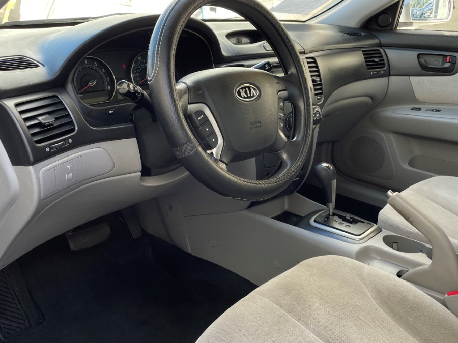 2007 Kia Optima 4dr Sdn I4 Auto LX, available for sale in Corona, California | Green Light Auto. Corona, California 2007 Kia Optima 4dr Sdn I4 Auto LX, available for sale in Corona, California | Green Light Auto. Corona, California