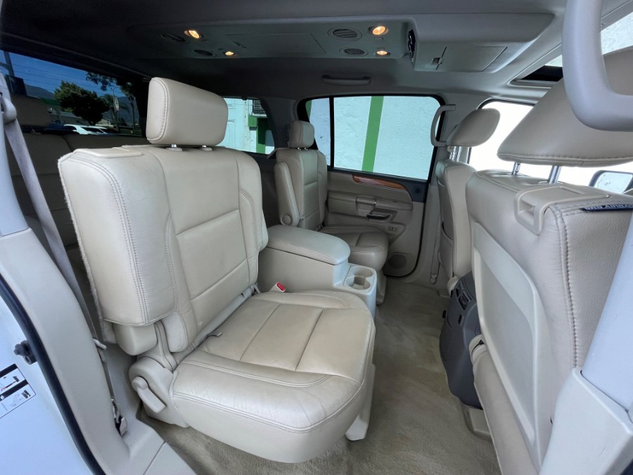 Used INFINITI QX56 RWD Luxury 4dr 2010 | Green Light Auto. Corona, California Used INFINITI QX56 RWD Luxury 4dr 2010 | Green Light Auto. Corona, California