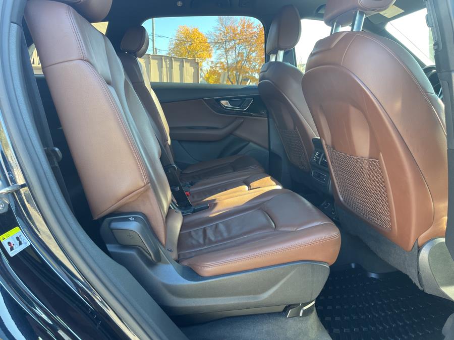 2017 Audi Q7 3.0 TFSI Premium Plus, available for sale in Hartford, Connecticut | Lex Autos LLC. Hartford, Connecticut 2017 Audi Q7 3.0 TFSI Premium Plus, available for sale in Hartford, Connecticut | Lex Autos LLC. Hartford, Connecticut