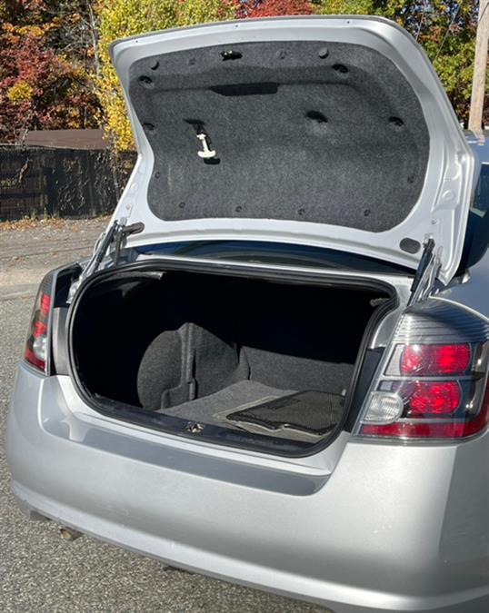Used Nissan Sentra 4dr Sdn I4 CVT 2.0 SR 2010 | New Beginning Auto Service Inc . Ashland , Massachusetts Used Nissan Sentra 4dr Sdn I4 CVT 2.0 SR 2010 | New Beginning Auto Service Inc . Ashland , Massachusetts