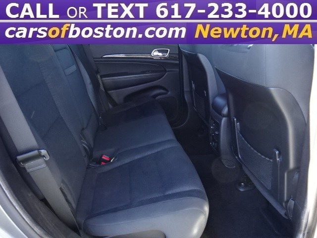 Used Jeep Grand Cherokee 4WD 4dr Laredo 2012 | Motorcars of Boston. Newton, Massachusetts Used Jeep Grand Cherokee 4WD 4dr Laredo 2012 | Motorcars of Boston. Newton, Massachusetts