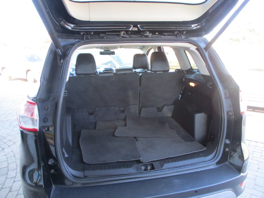 2015 Ford Escape FWD 4dr Titanium, available for sale in West Babylon, New York | New Gen Auto Group. West Babylon, New York 2015 Ford Escape FWD 4dr Titanium, available for sale in West Babylon, New York | New Gen Auto Group. West Babylon, New York