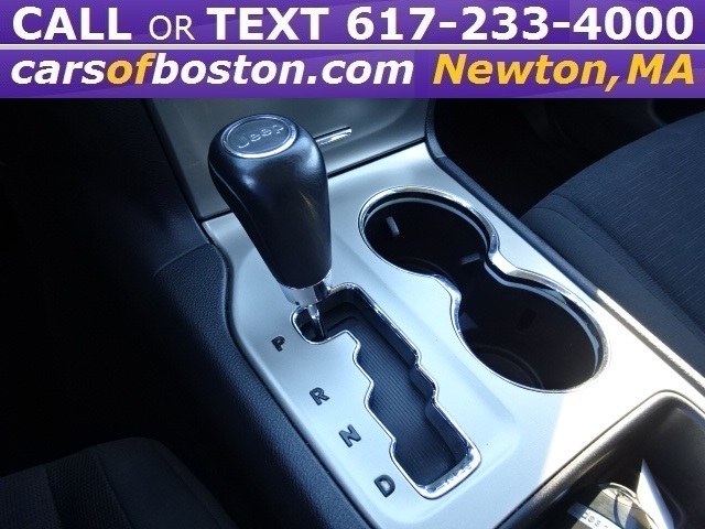 Used Jeep Grand Cherokee 4WD 4dr Laredo 2012 | Cars of Boston. Newton, Massachusetts Used Jeep Grand Cherokee 4WD 4dr Laredo 2012 | Cars of Boston. Newton, Massachusetts